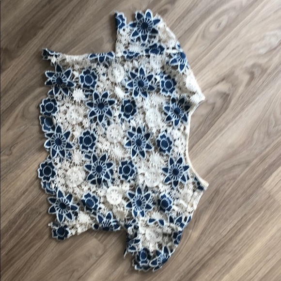 Moving Sale - Picture 3 of 3